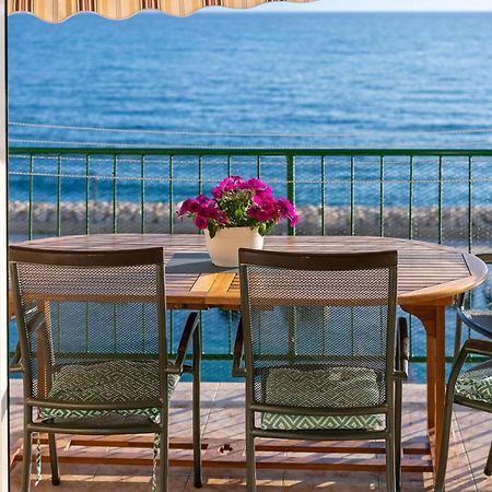 Apartment By The Sea Podgora Exterior photo